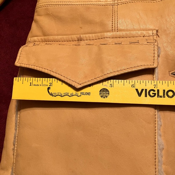 Vintage Ms. Pioneer western leather coat, size 10, detailed stitching. - Picture 10 of 16